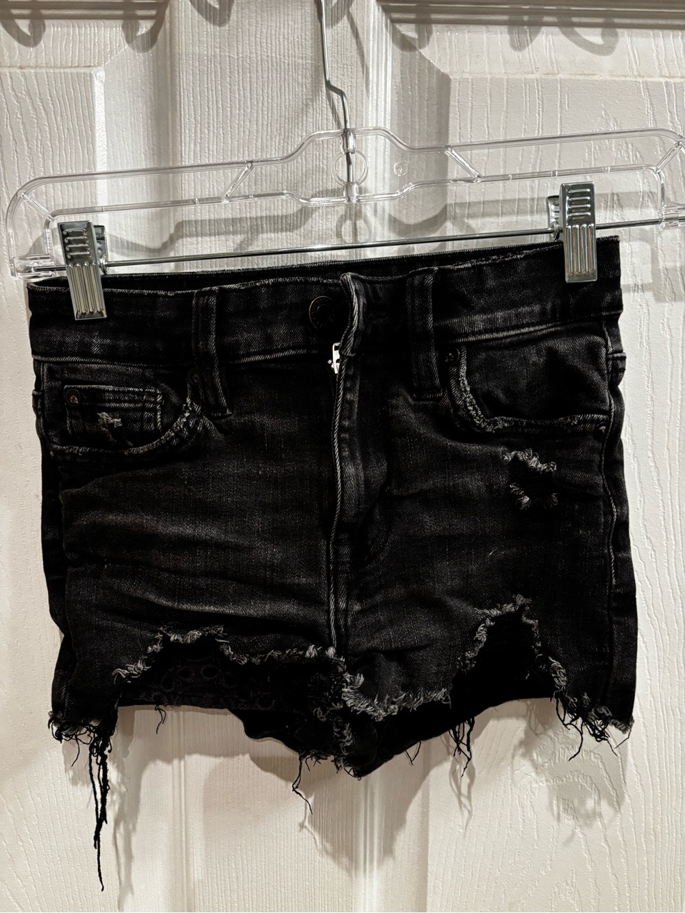 American Eagle black high rise shortie